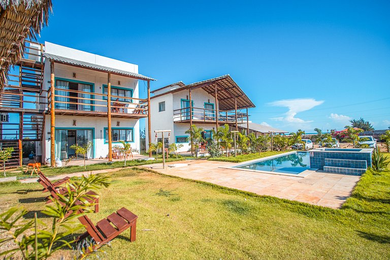 Chalé em Condomínio - Vista Mar - Hidro e Piscina